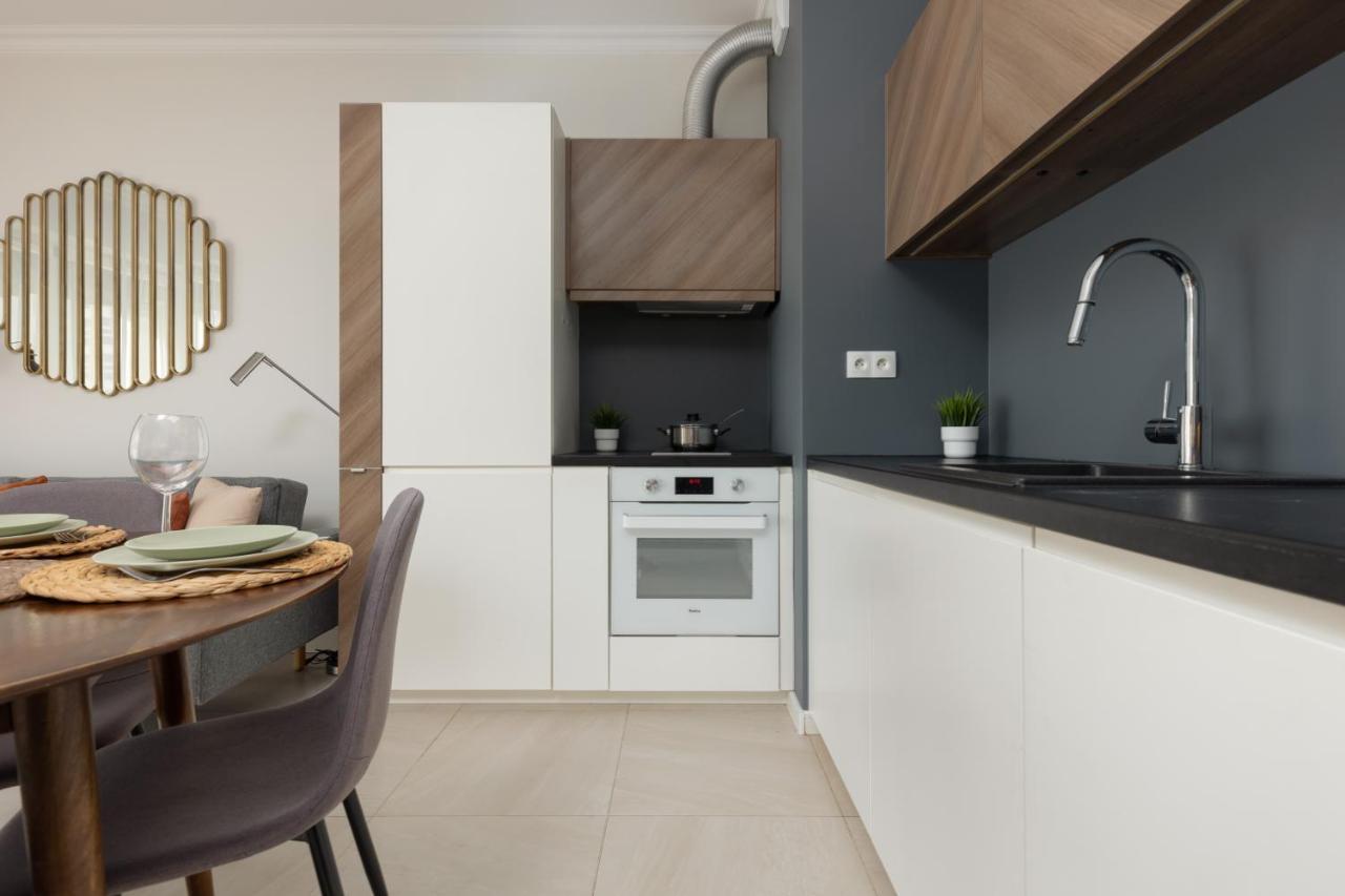 Lakeview Apartment Kapelanow Armii Krajowej By Noclegi Renters Warsaw Luaran gambar