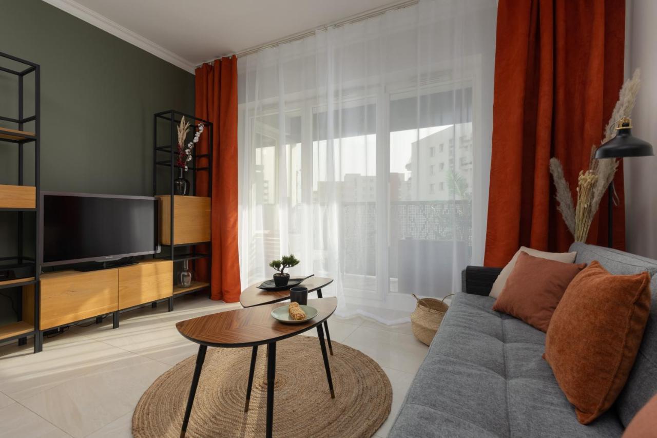 Lakeview Apartment Kapelanow Armii Krajowej By Noclegi Renters Warsaw Luaran gambar